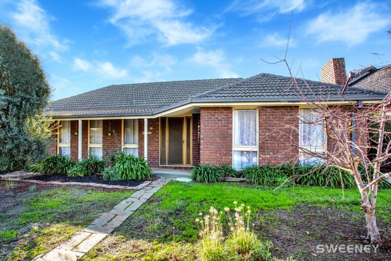12 Taegtow Way, Altona Meadows - Thumbnail 2