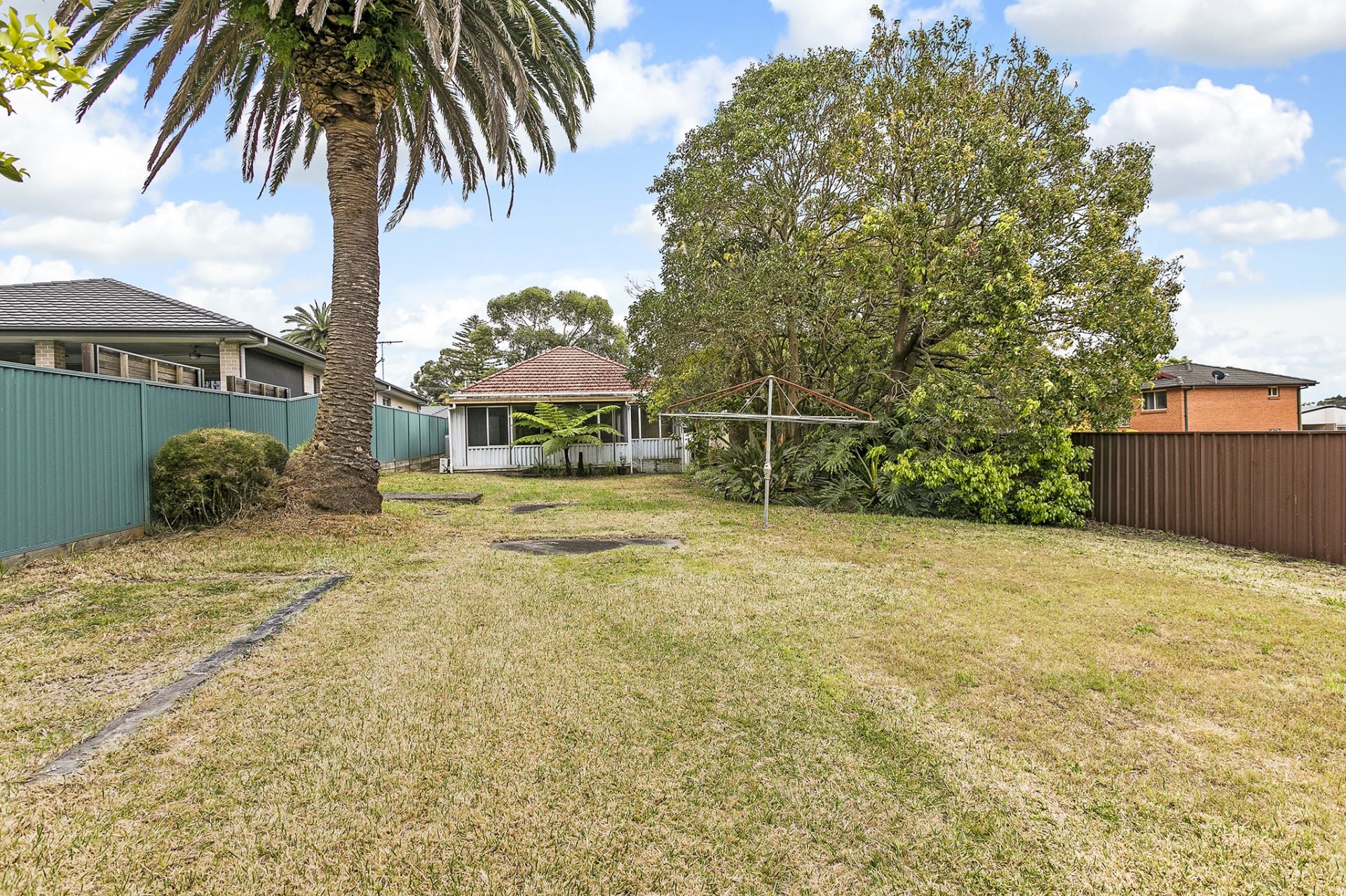 26 Kenneth Avenue Kirrawee NSW, Kirrawee - Thumbnail 2