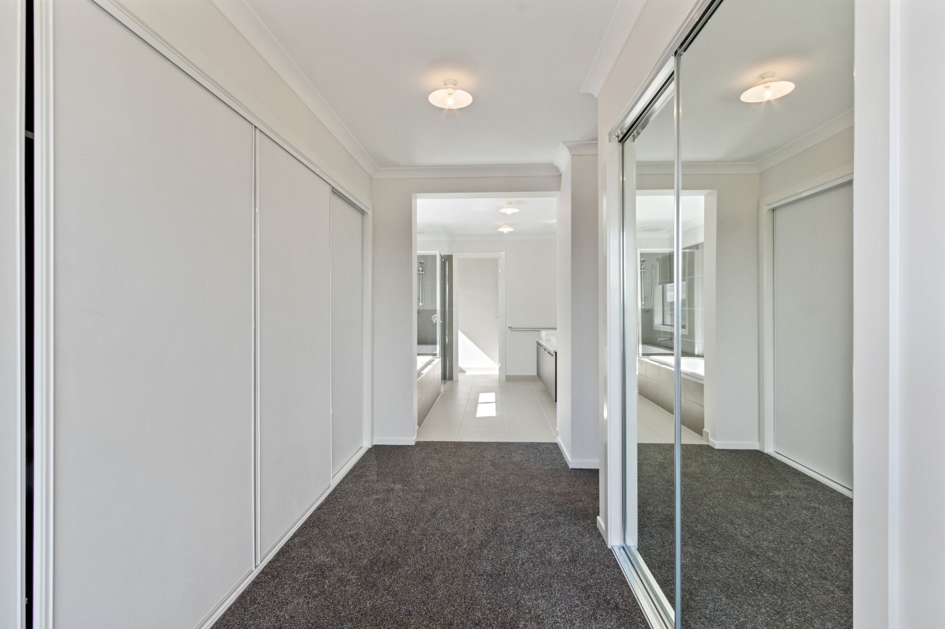 STYLISHNESS, SIZE & LOCATION, WHAT A WINNER!  ** ON HOLD **