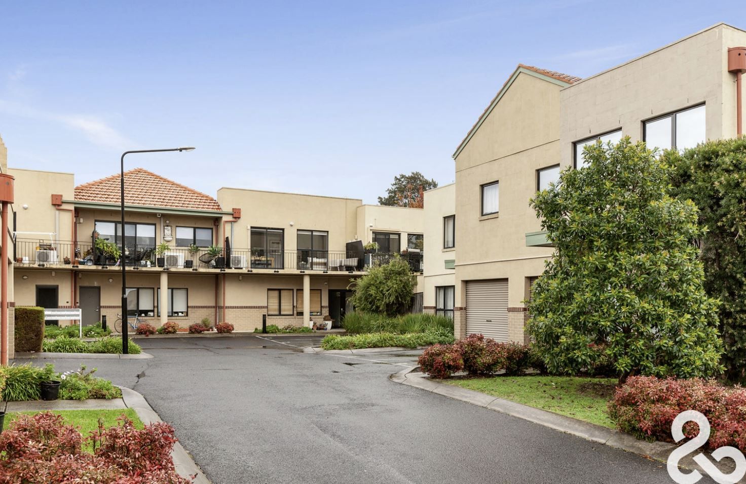 6 or 12 month lease available!
