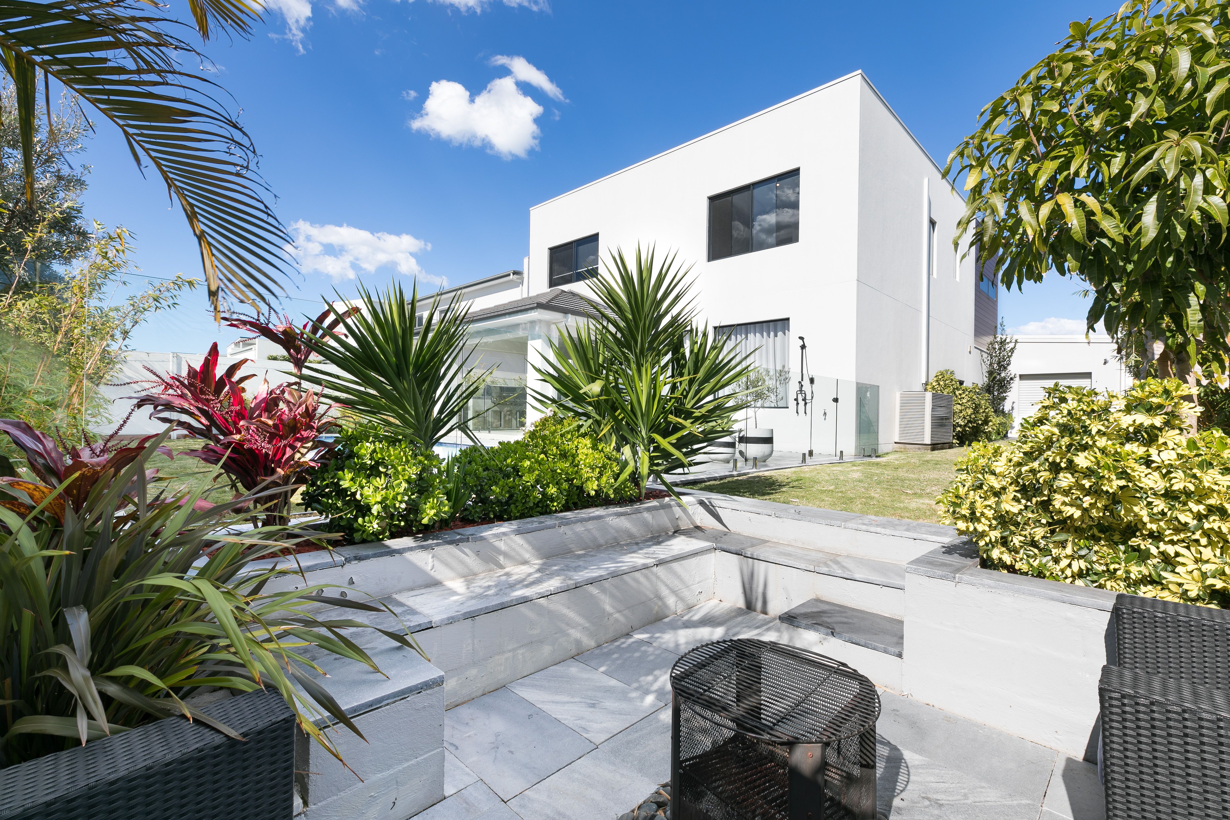 7 Brolga Ave GREENHILLS BEACH 2230
