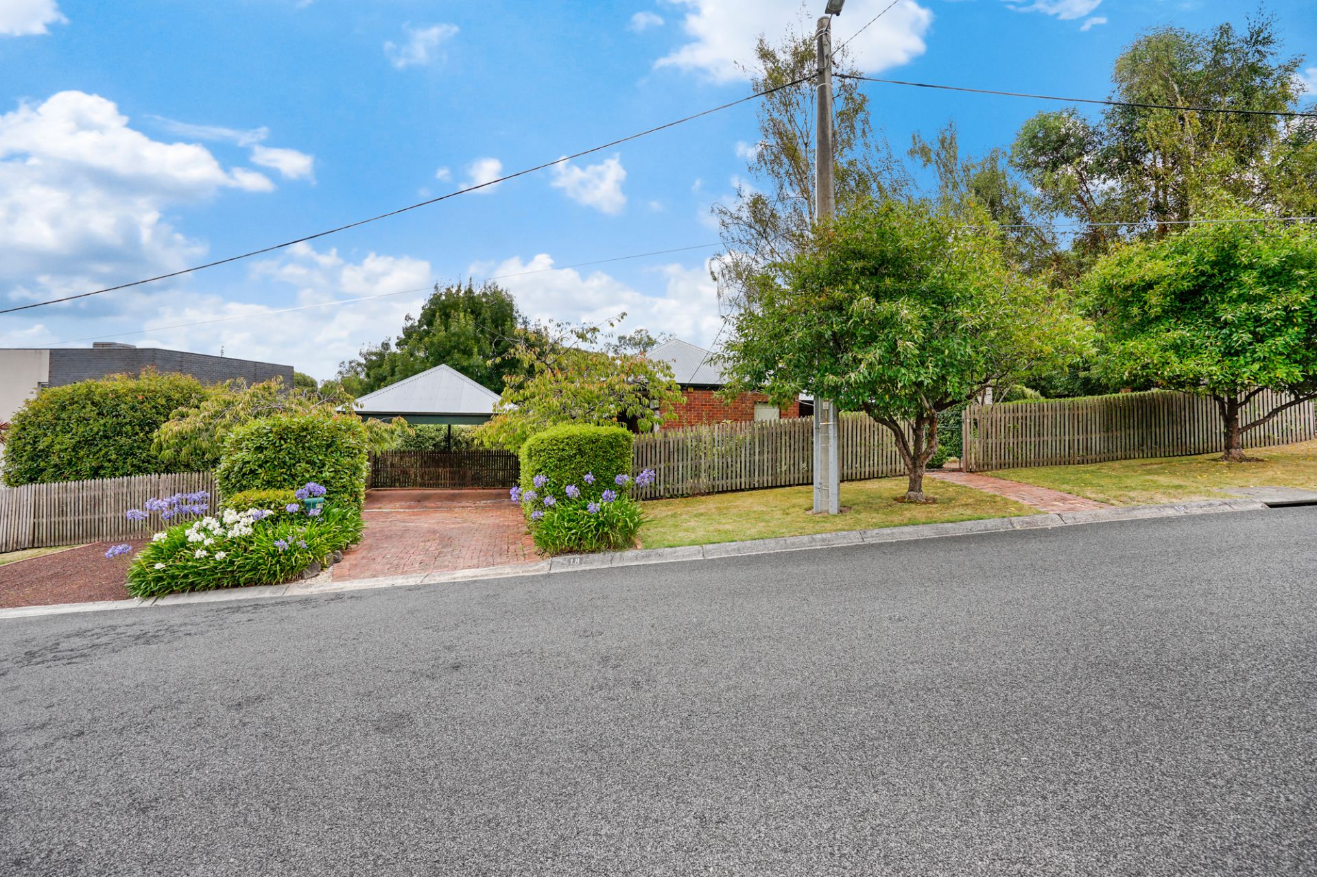 18 Nevett Crescent, Mount Helen Ballarat Real Estate Pty Ltd