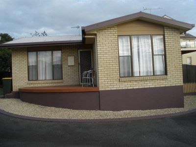 2/42B Macfie Street, DEVONPORT, Devonport - Thumbnail 2