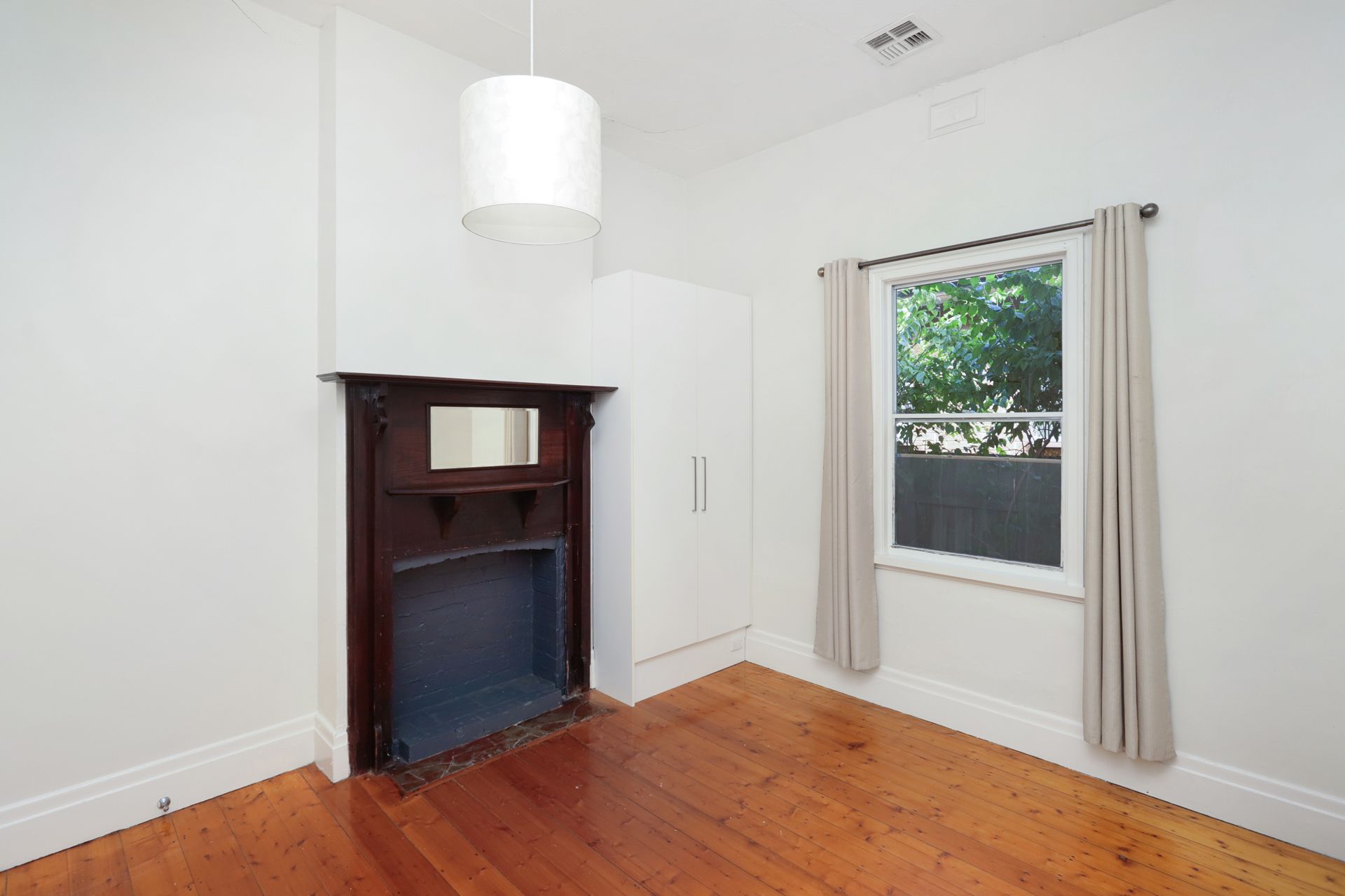 19 Hamilton Street Seddon VIC, Seddon - Thumbnail 3