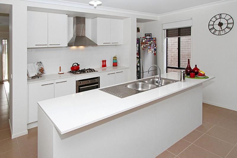 SPACE AND STYLE IN THE LAKES !!! ** INSPECTION SATURDAY 13TH SEPTEMBER 10:45-11am