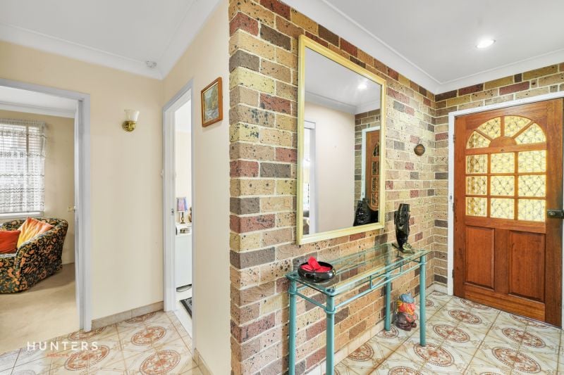 18 Orleans Crescent, Toongabbie