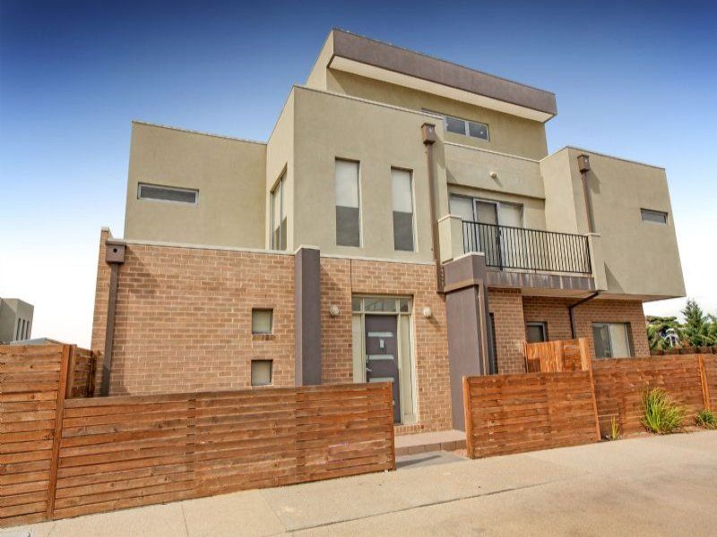 1/19-21 The Avenue, Caroline Springs - Thumbnail 2