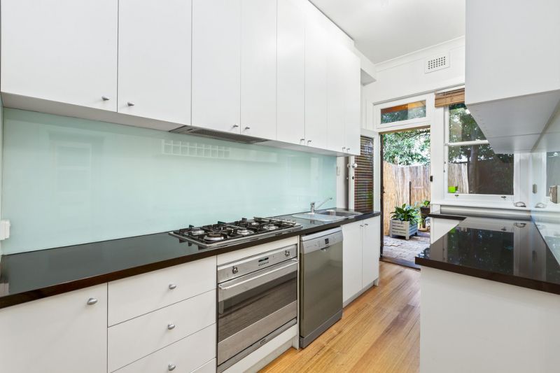 6/22 Burwood Road, Hawthorn - Thumbnail 5
