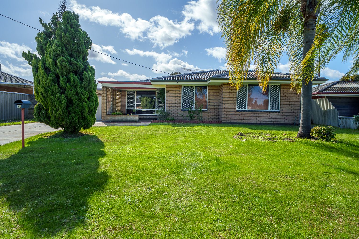 24 Graveney Way, Maddington