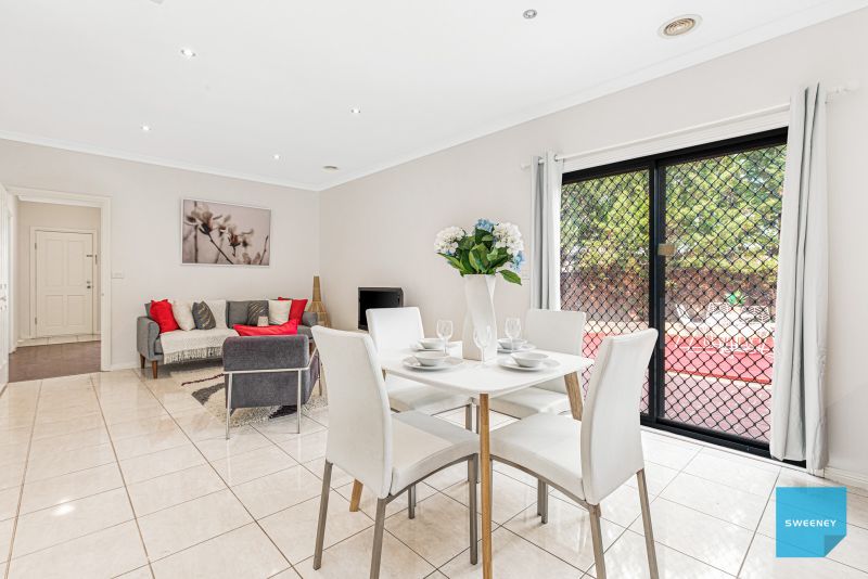 3 Appletree Grove, Burnside Heights - Thumbnail 8