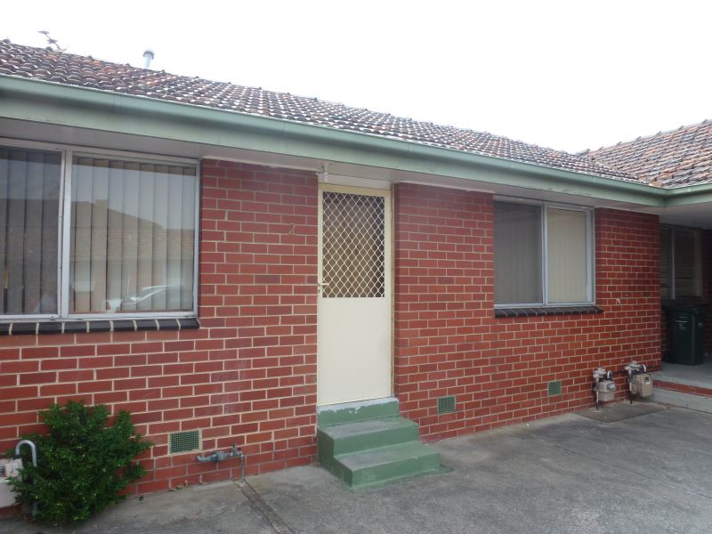2/15 Caroline Street, Thomastown