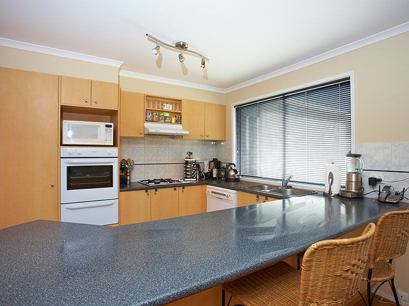55 The Strand, Point Cook - Thumbnail 3