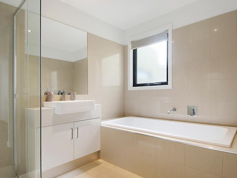 4/5 Chelsworth Place, Caroline Springs - Thumbnail 7