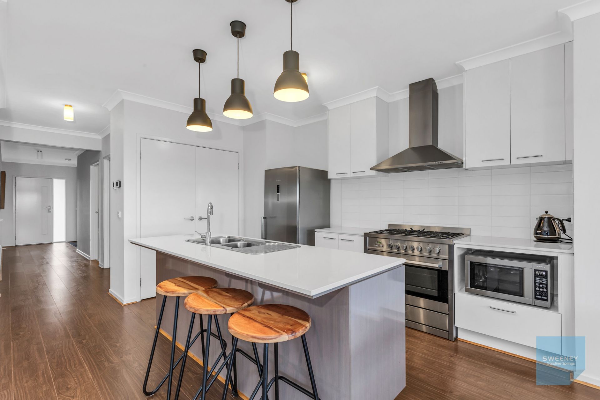 4 Somers Street, Fraser Rise - Thumbnail 3