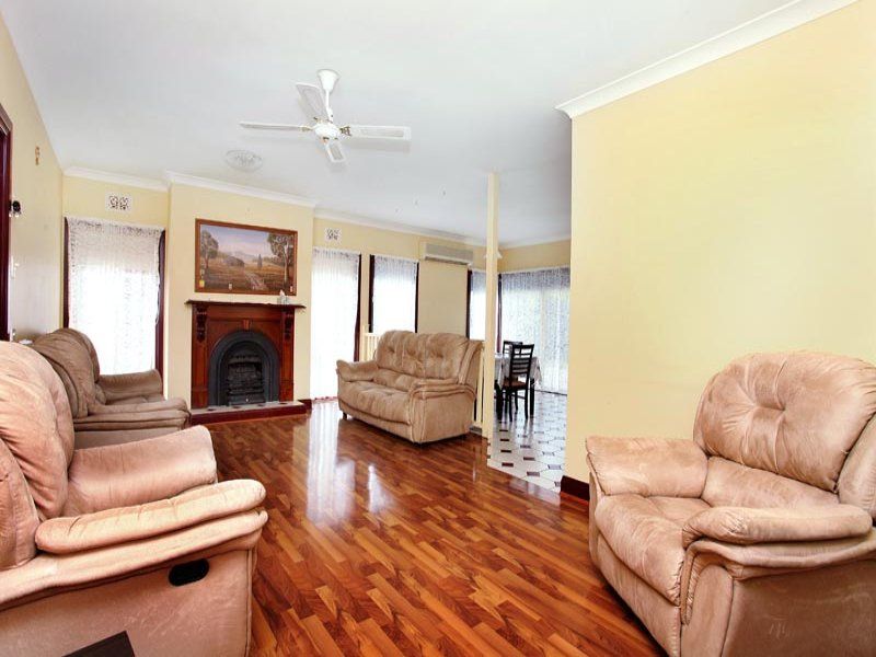 2 Parwan Court, Caroline Springs - Thumbnail 5