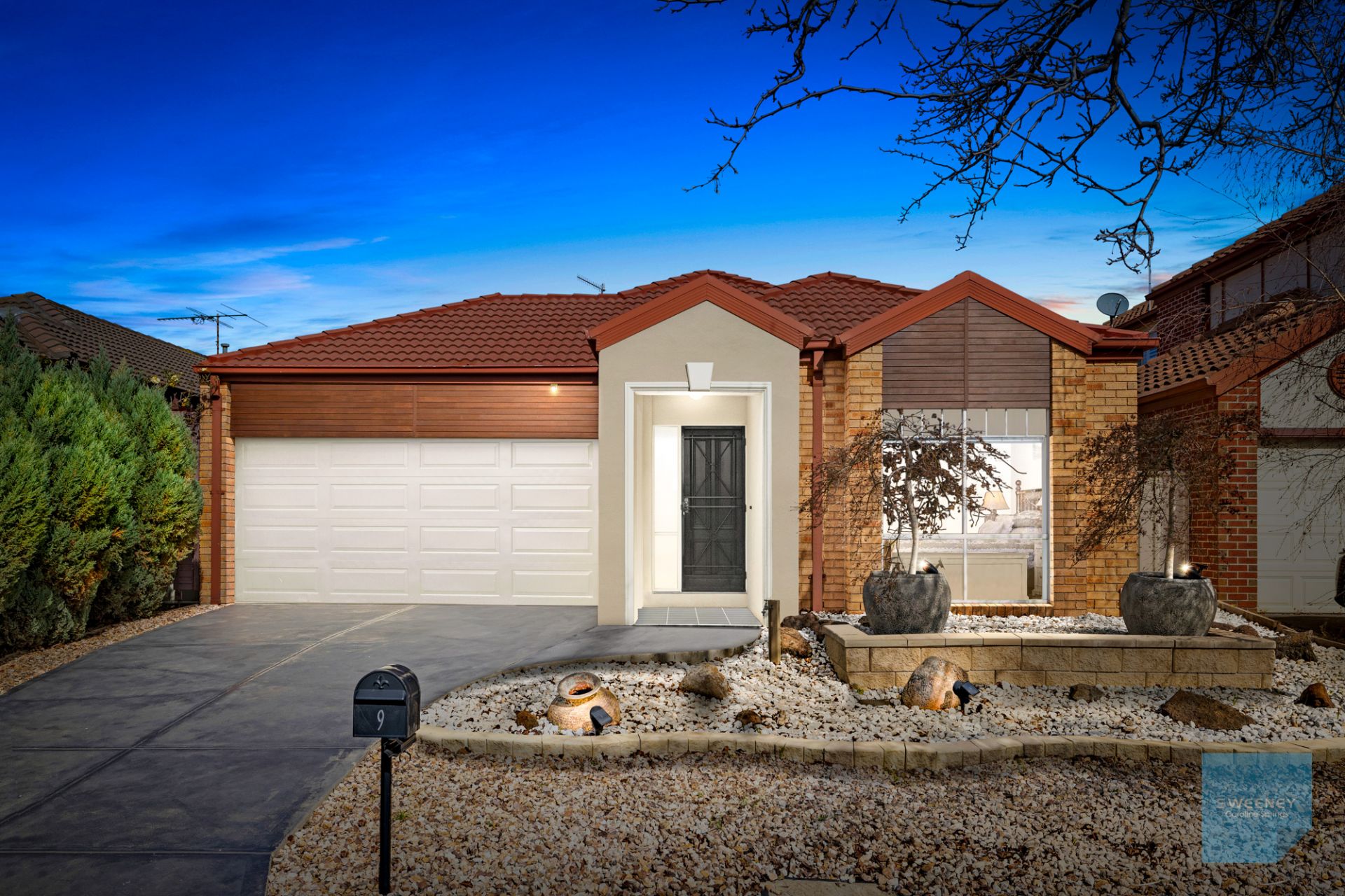 9 Earlswood Close, Caroline Springs - Thumbnail 2