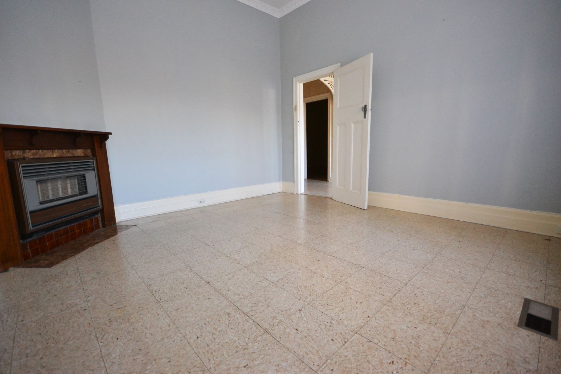 LOVE THE HOME ADORE THE LOCATION